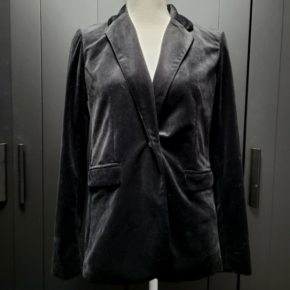 Adrienne Vittadini black velour velvet blazer with chunky gold buttons - Picture 8 of 9